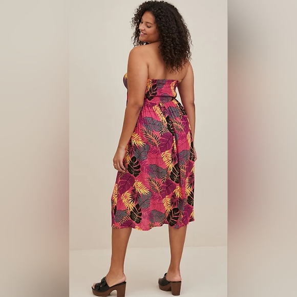 Torrid Midi Gauze Smocked Convertible Dress/Skirt - Picture 4 of 7